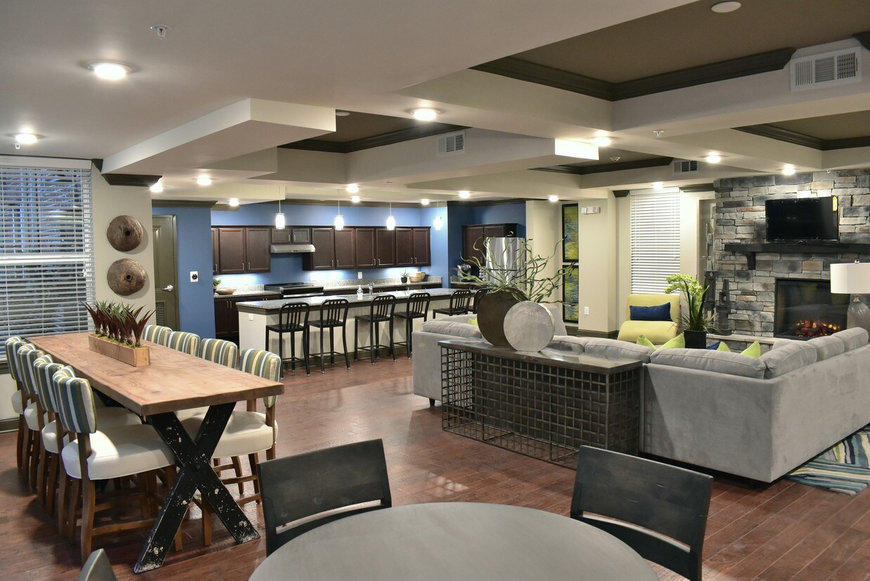 Flats at Walden Grove Apartments 225 Walden Village Rd Nashville, TN