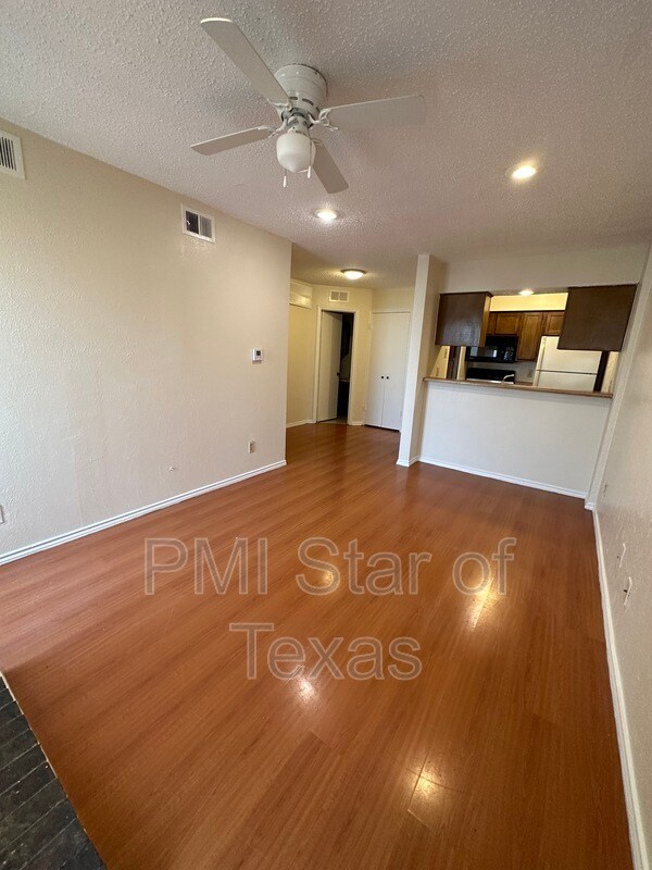 9520 Royal Ln Unit 323, Dallas, TX 75231 Condo for Rent in Dallas, TX