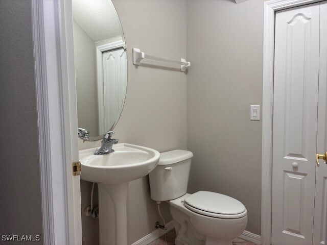 Building Photo - 9430 Ivy Brook Run
