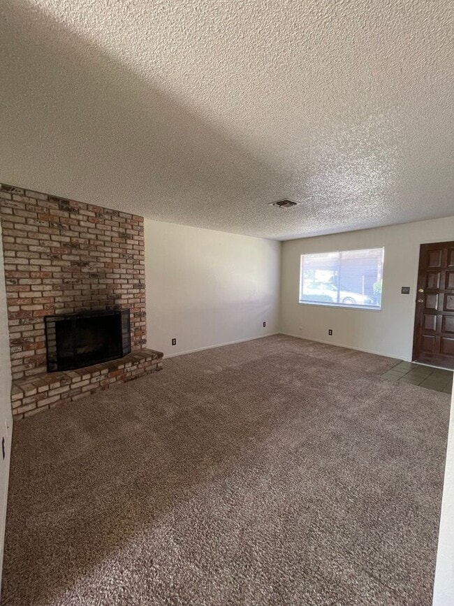 Photo - 291 W Alexander Ave Apartment