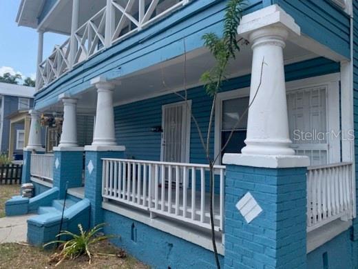 Foto del edificio - 1916 E Columbus Dr