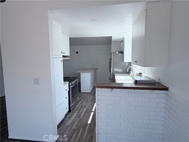 Building Photo - 5929 Los Molinos Dr
