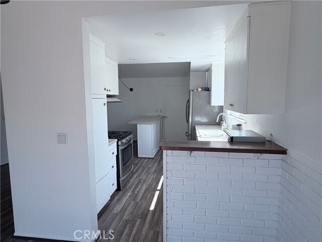 Foto del edificio - 5929 Los Molinos Dr