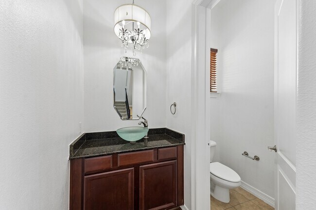 Foto del edificio - 4102 Bonner View Ln