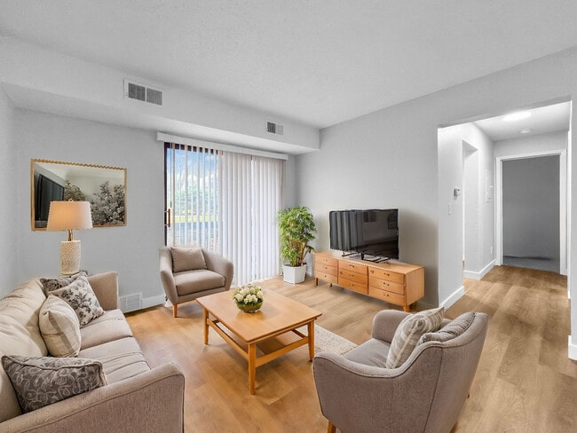 Living Room - Rock Ridge Commons