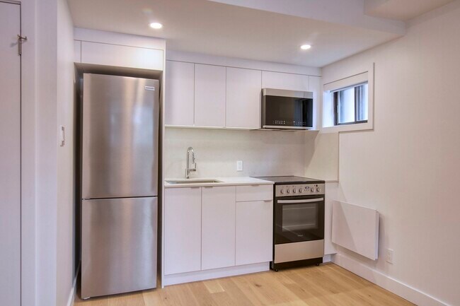 Photo du bâtiment - 3250 Av. Van Horne