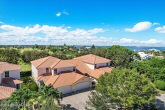 Building Photo - 1720 Minutemen Causeway