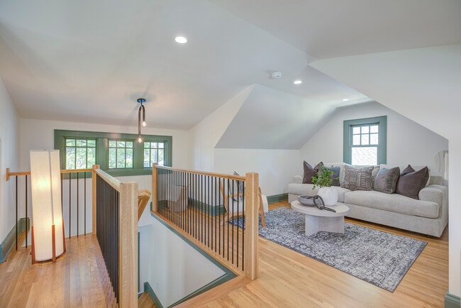 Photo - 431 W Park Ave House