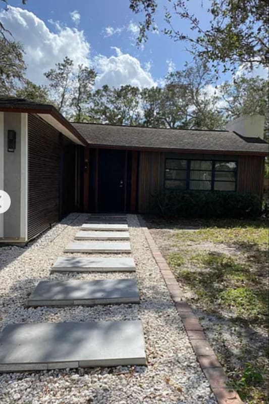 Building Photo - 2156 Wisteria St