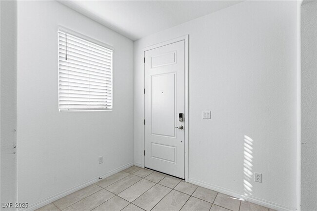 Foto del edificio - 7853 Bethel Hts Ln