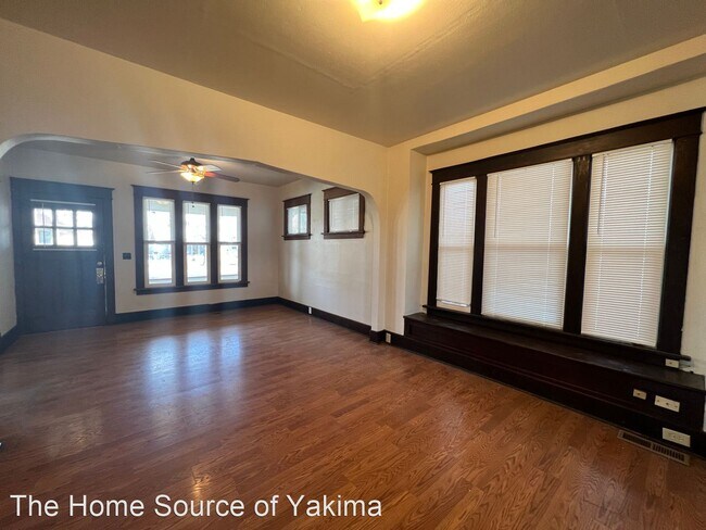 Building Photo - 2 br, 1 bath House - 612 S 9th Ave