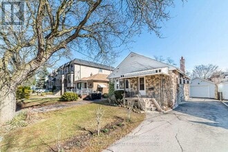Building Photo - 139 Kingsdale Ave