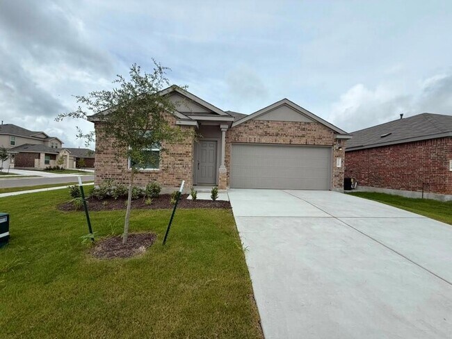 Building Photo - 120 Donnington Dr