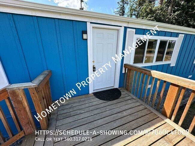 Building Photo - 3 Bedroom, 2 Bath Home in Roy - Available ...