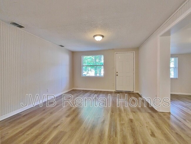 Building Photo - 9053 7th Ave