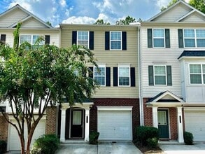 Building Photo - 2403 Ivey Crest Cir
