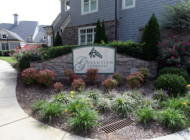 Building Photo - Greenview Terraces Townhomes