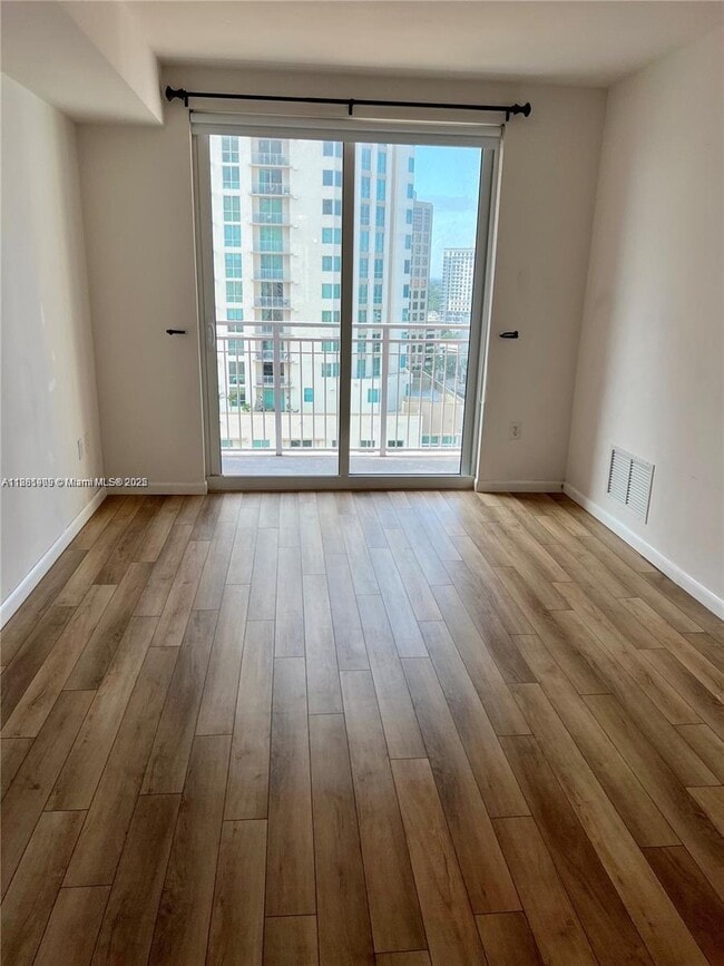 Foto del edificio - 7350 SW 89th St