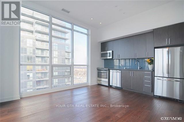 Building Photo - 2212-2212 Lake Shore Blvd W