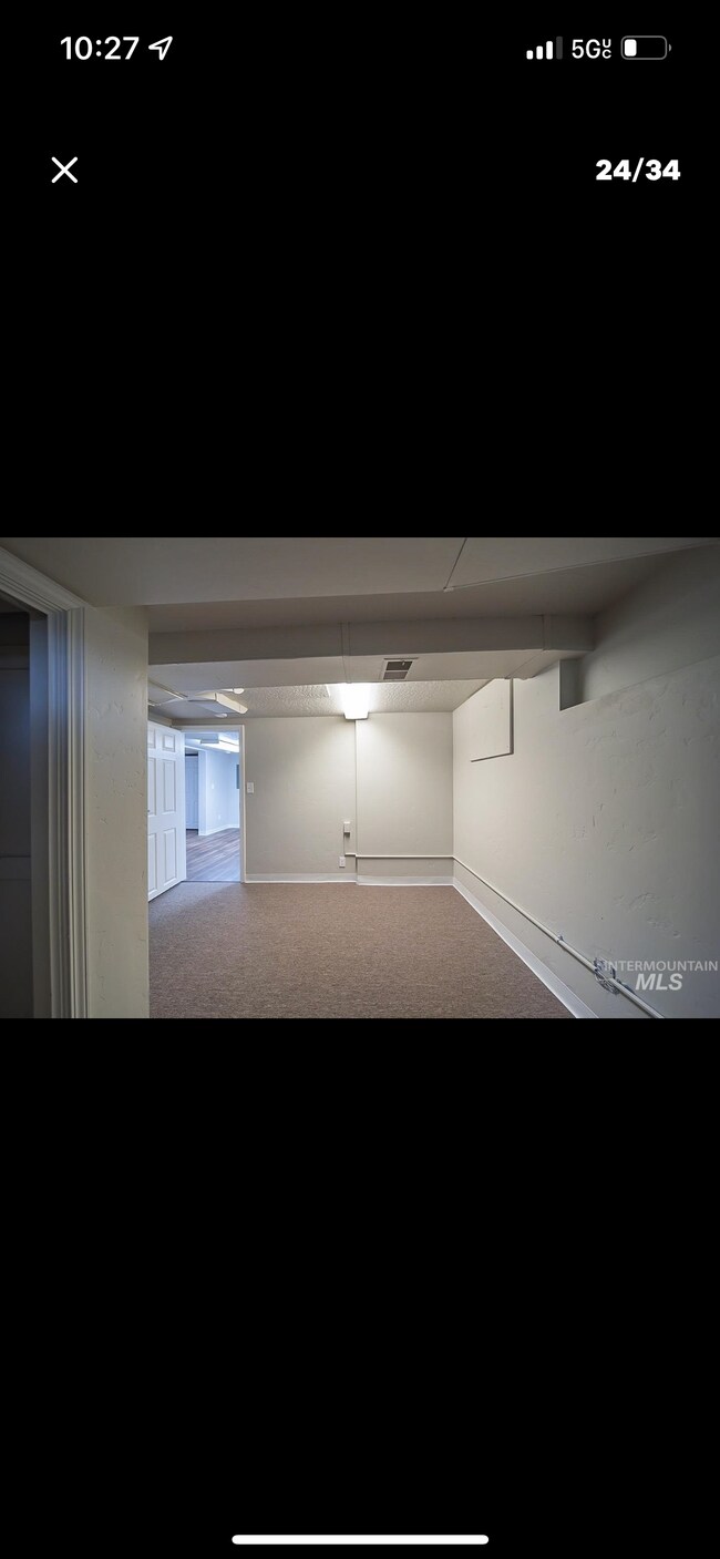 Foto del edificio - 2113 S Indiana Ave