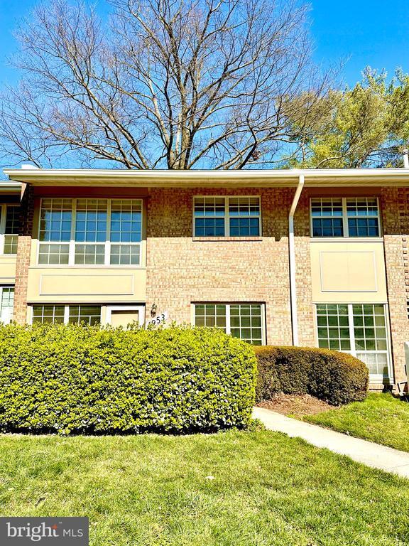 1953 Kennedy Dr, McLean, VA 22102 Townhome Rentals in McLean VA
