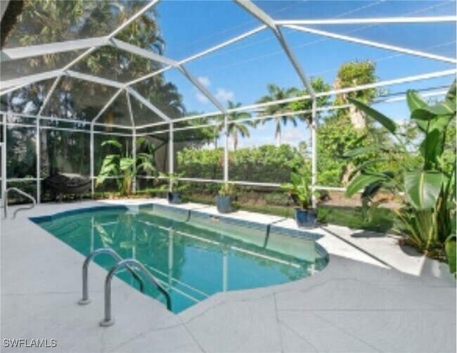 Foto del edificio - 11257 Longshore Way W