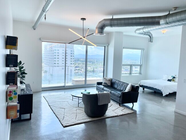 Foto del edificio - 200 Hoover Ave