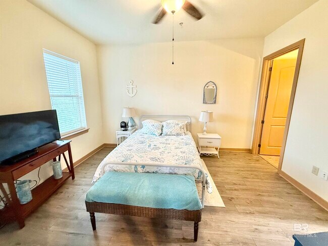 Foto del edificio - 1430 Regency Rd