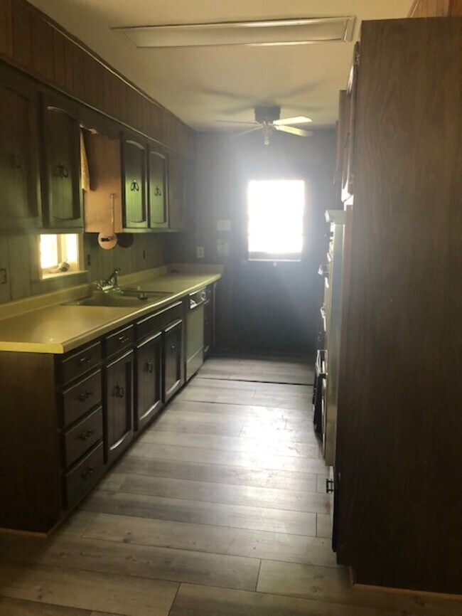 Foto del edificio - 3199 Ridgecrest St