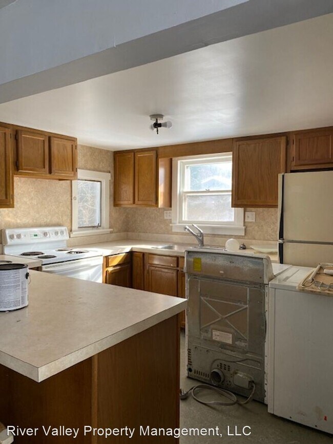 Foto del edificio - 3 br, 1 bath House - 494 County Rd