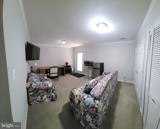 1502 Meadow Dr, Fredericksburg, VA 22405 Townhome Rentals in