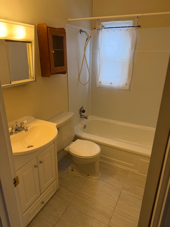 Building Photo - 1109 Lafayette Ave