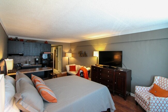 Photo - 1700 Clinch Ave Apartment