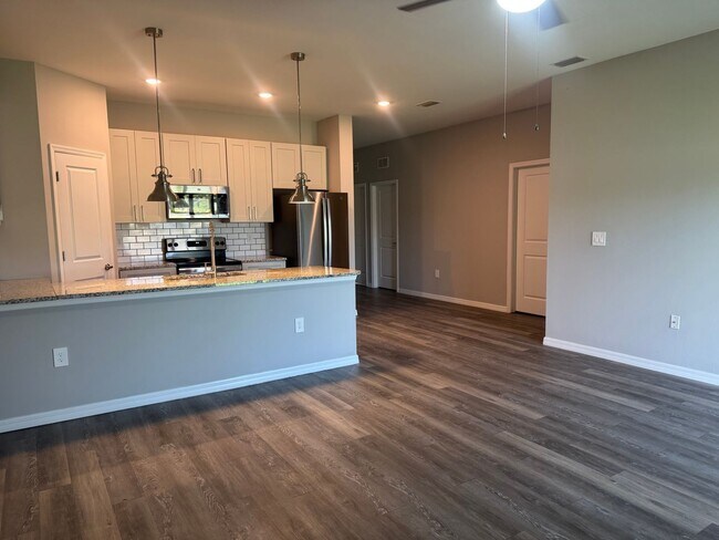 Foto del edificio - 1153 Oceanic Rd