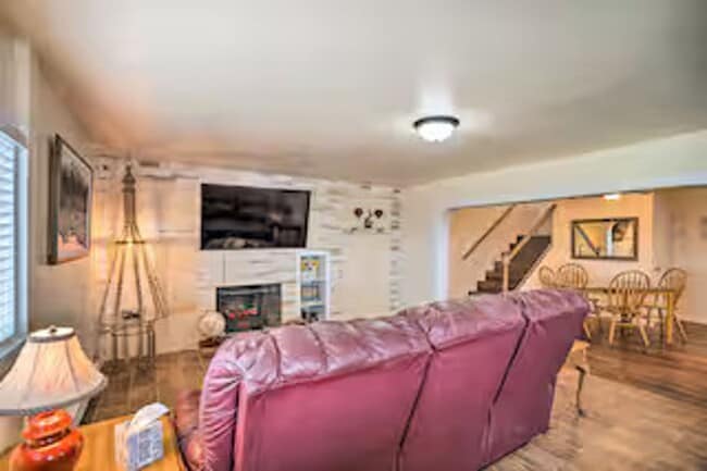 Building Photo - 5 Bed 3 Bath House! For Rent!!!