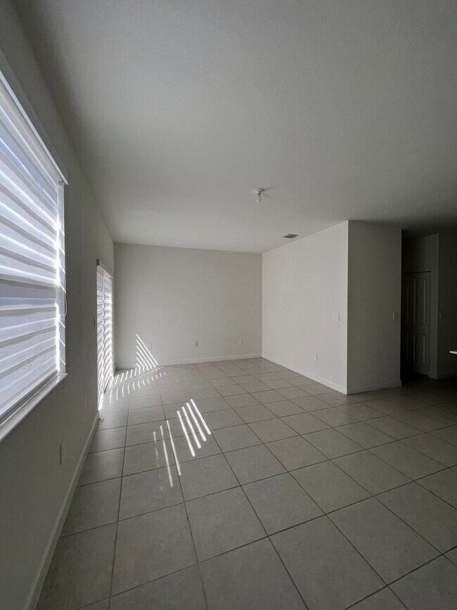 Foto del edificio - 13090 SW 232nd Ter