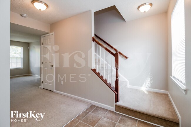 Building Photo - 6038 Marsh Cir