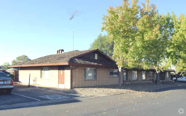 Foto del edificio - Silverado Pines Mobile Home Park