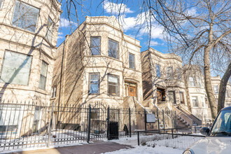 Building Photo - 2540 W Cortez St