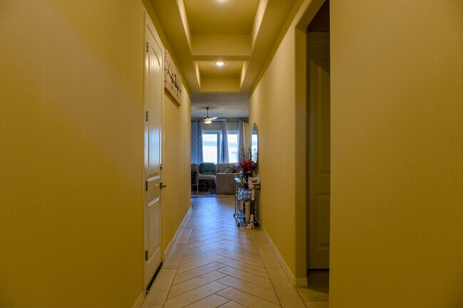Building Photo - 14937 Tierra Mirage Ave