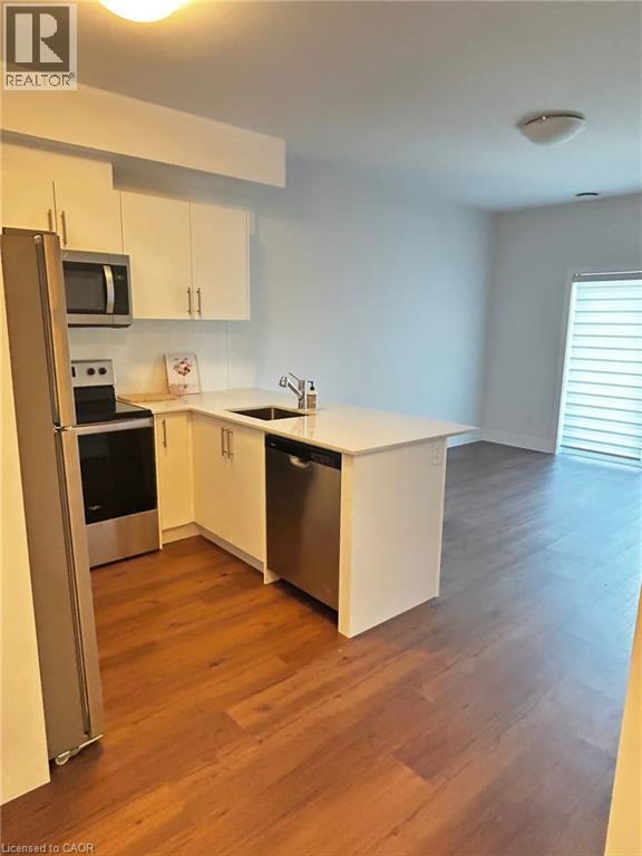 Photo du bâtiment - 1000 Lackner Blvd
