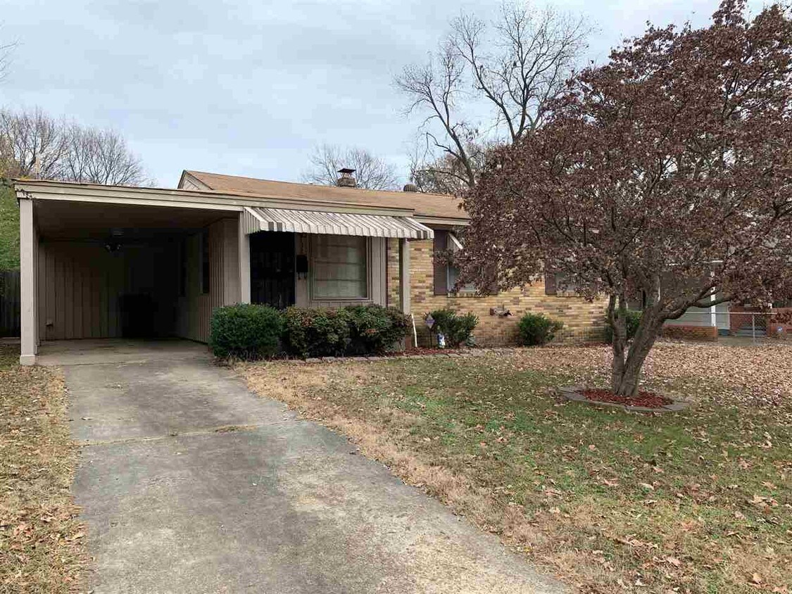 1326 Wilbec Rd, Memphis, TN 38117 House for Rent in Memphis, TN