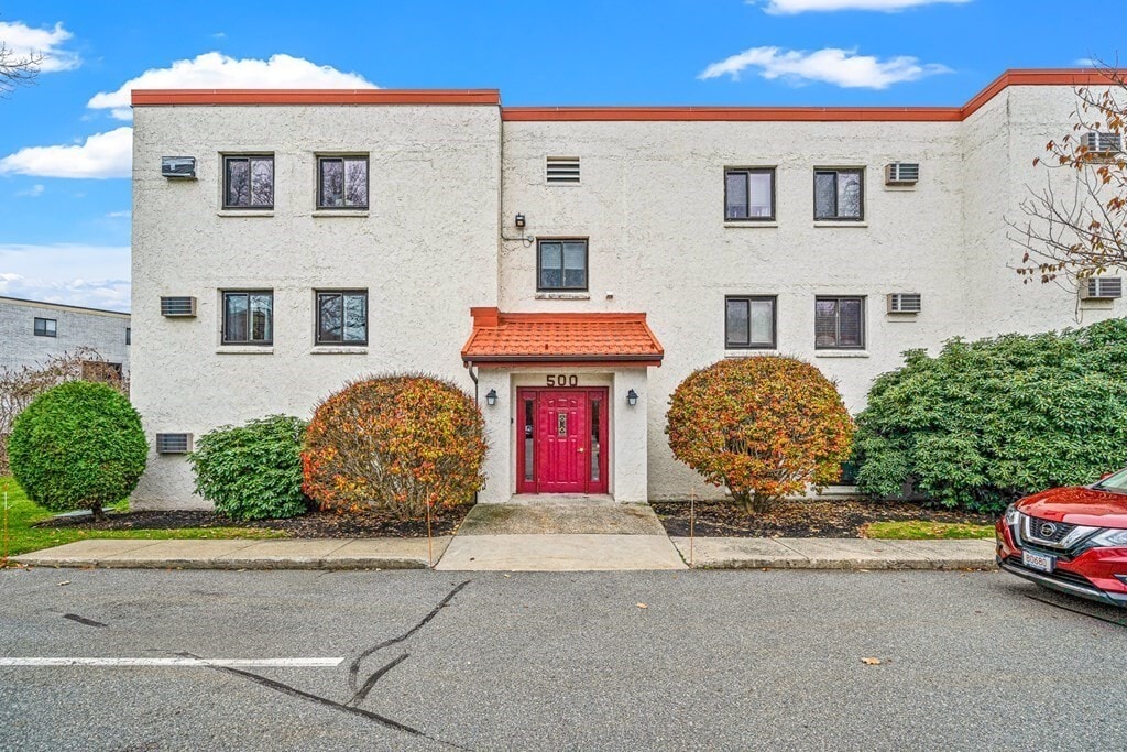 500 Fellsview Terrace Unit 503, Stoneham, MA 02180 Condo for Rent in