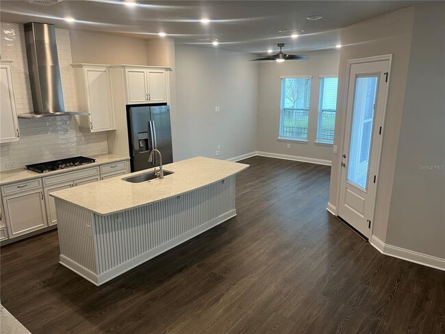 Building Photo - 474 Wishbone Ln