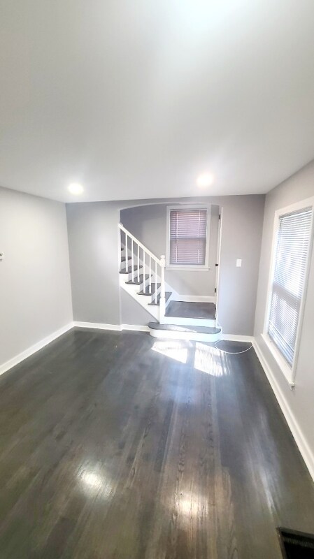 Foto del edificio - 2060 E 99th St