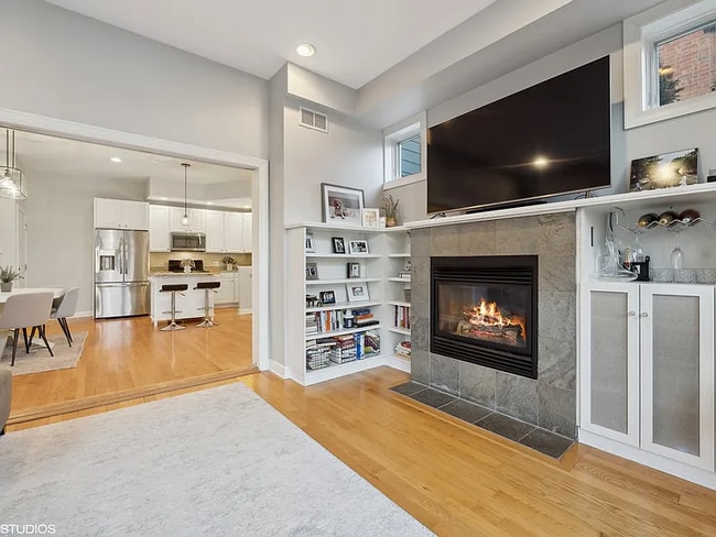 Photo - 1937 N Dayton St Townhome