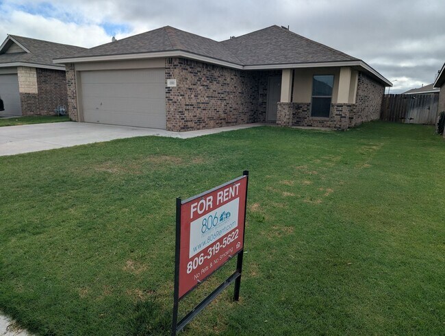 Foto del edificio - Beautiful Maintained home in Bellfarms