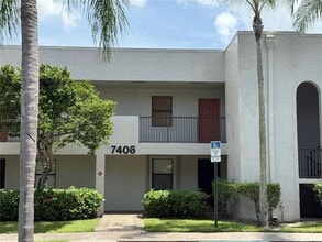 Building Photo - 7406 Woodmont Terrace