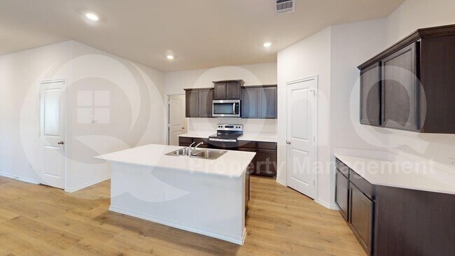 Foto del edificio - 13128 S Haven Wy