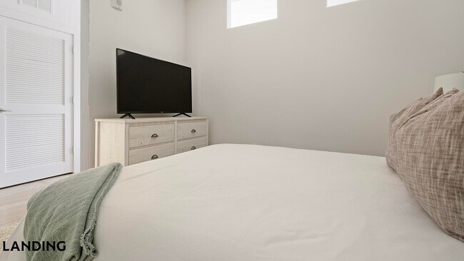 Foto del edificio - 5209 Craftsman Dr